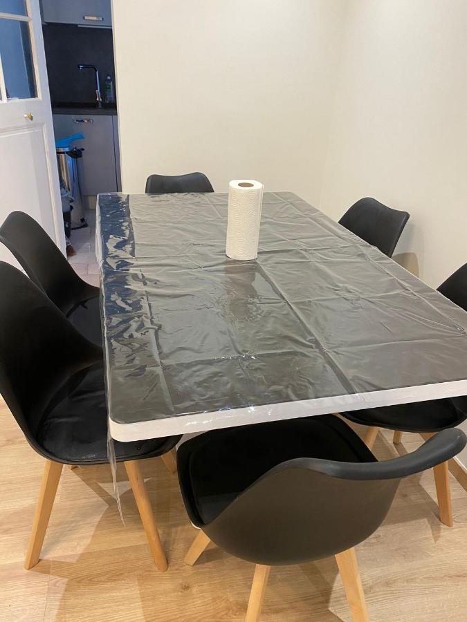 Grand F4 De 71M2 Pour 6 Personnes En Plein Centre Ville Arpajon Exterior photo